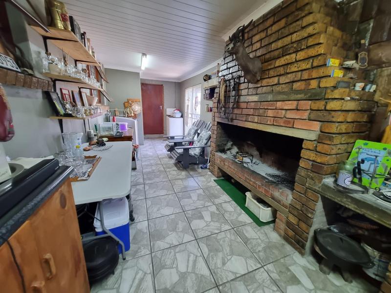 3 Bedroom Property for Sale in Bella Vista Western Cape